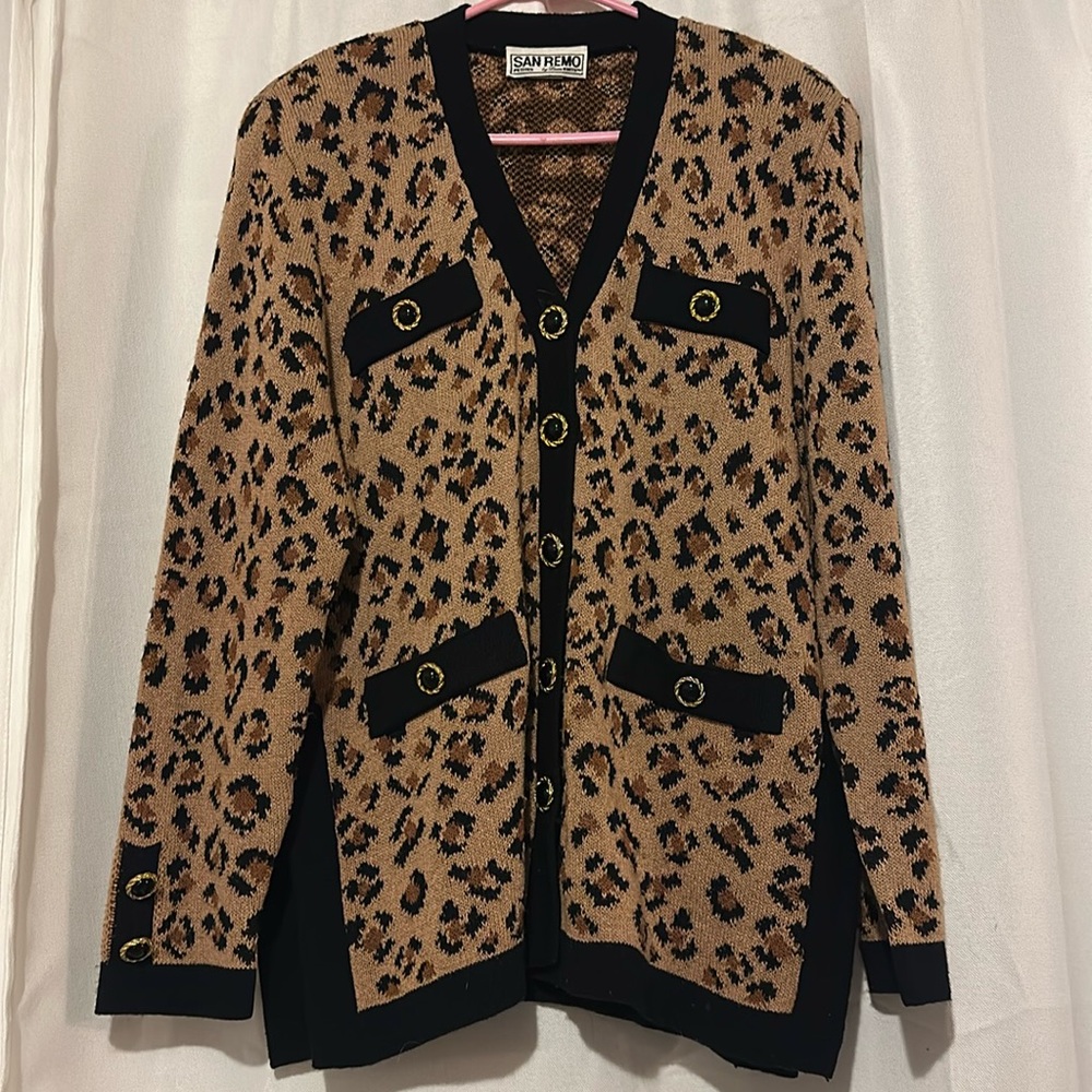 Vintage San Remo cheetah print sweater. Size‎ L Petite